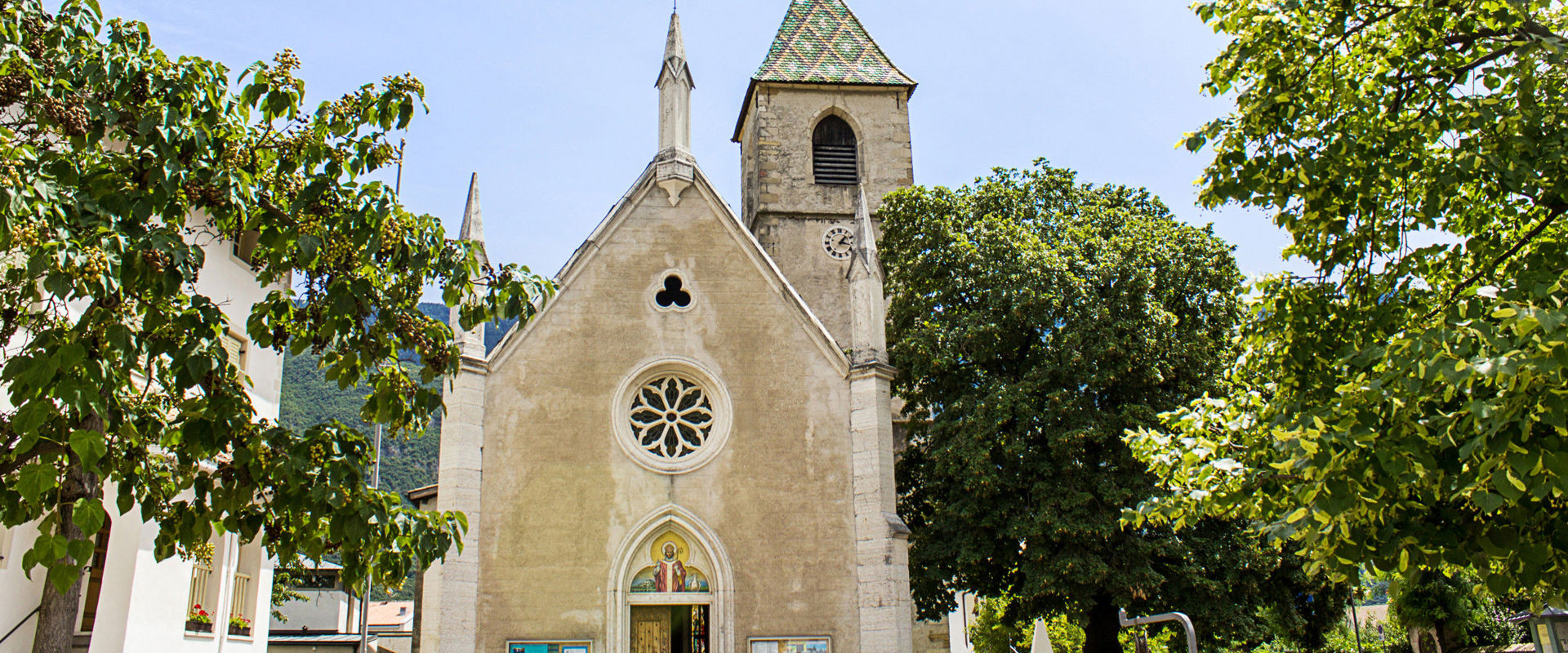St. Martin parish church in Kurtinig St. Martin parish church in Kurtinig on the Wine Route.