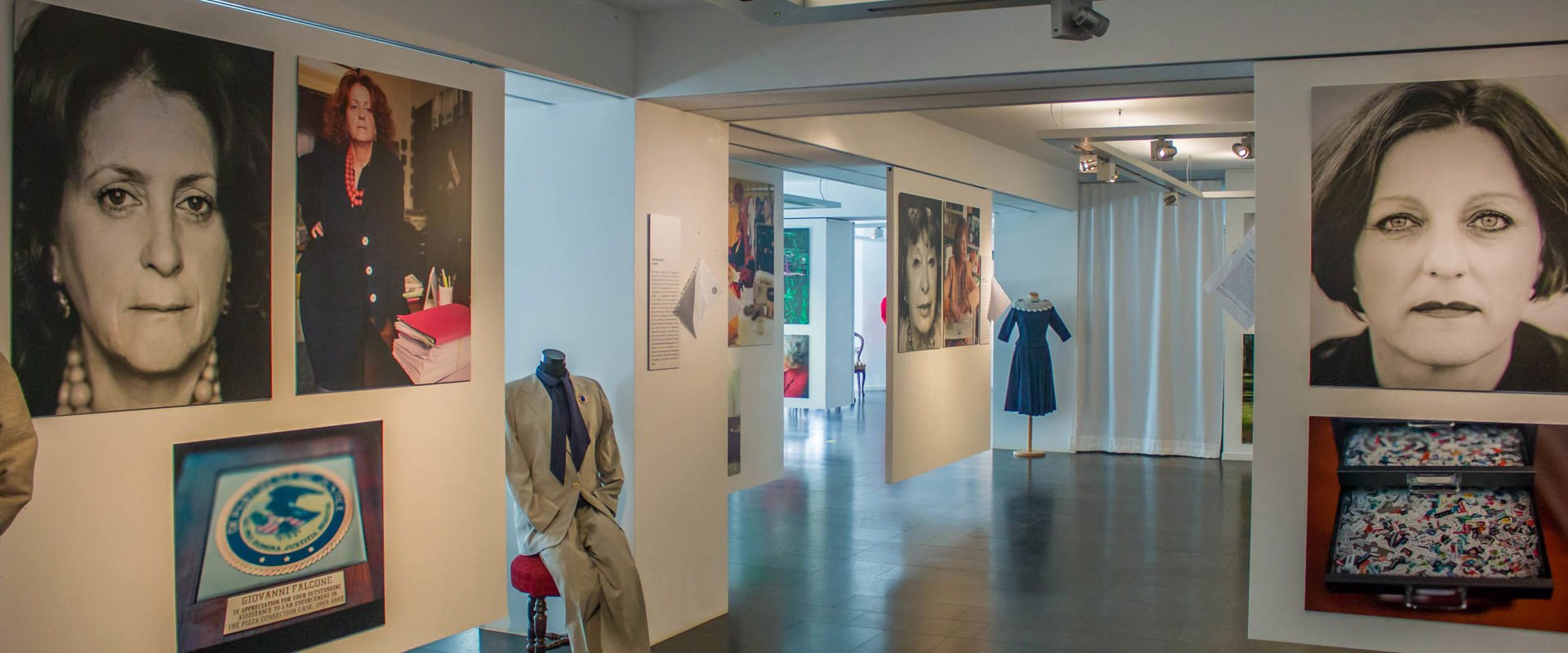 Photo with images from the exhibition.