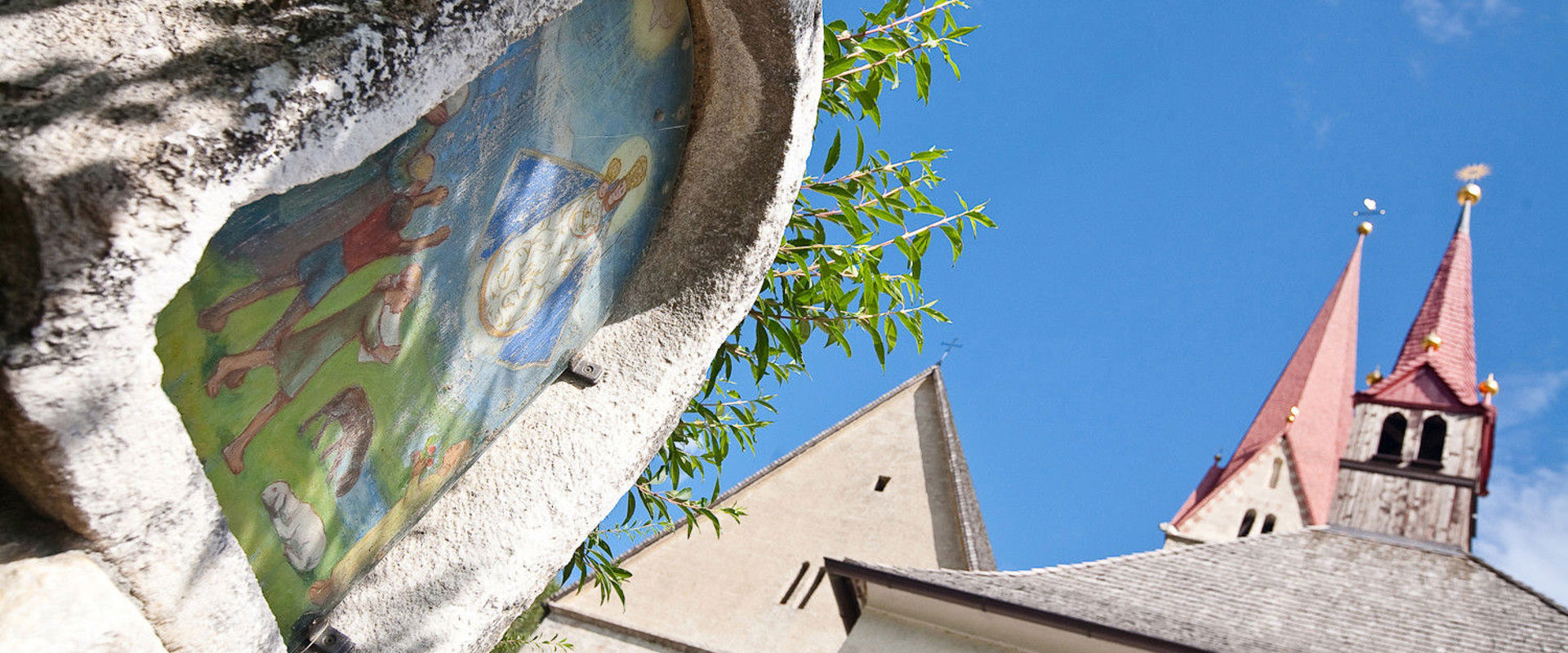 View of the church and a painting.