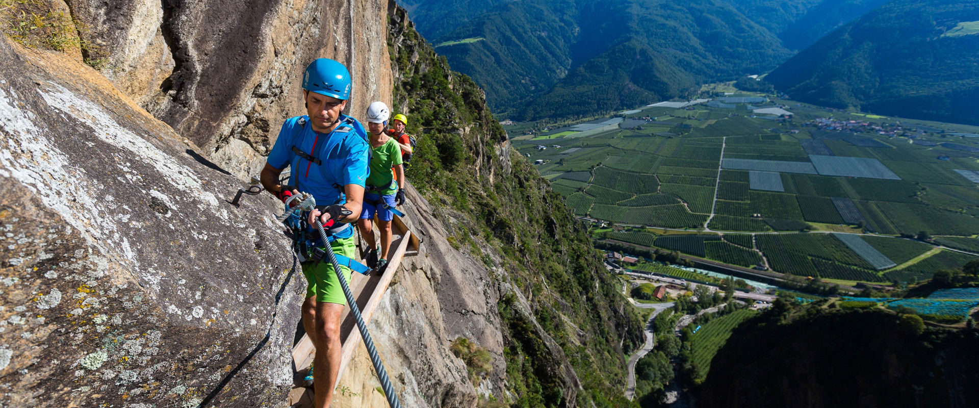 A small group tackles the Hoachwool via ferrata on the Naturnser Sonnenberg.
