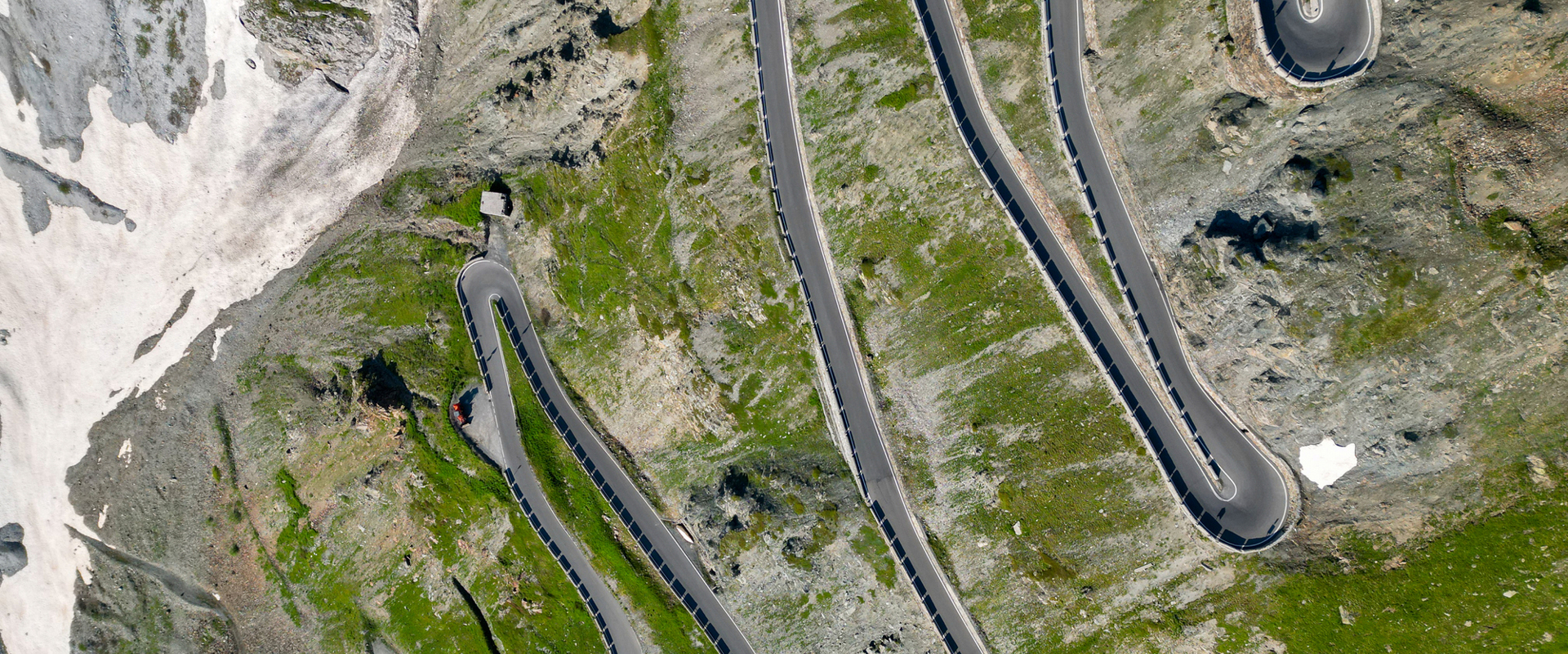 Stilfser Joch Pass Winding pass road on the Stilfser Joch Pass