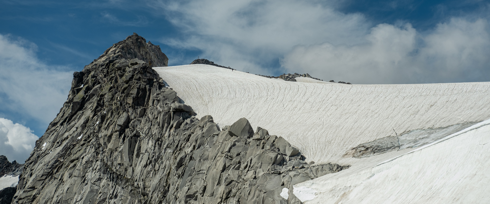 View of the Schwarzenstein with glacier