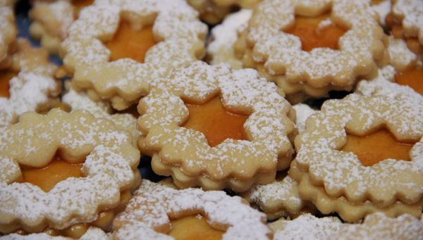 Baking with a baking coach